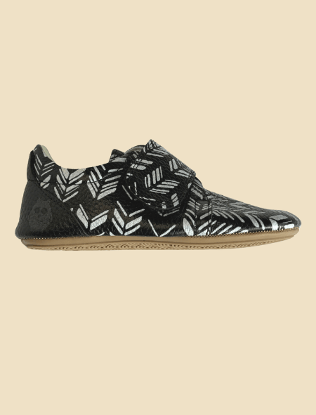 Zapato Poco Nido Strap Grey Chevron - Quokka Barefoot